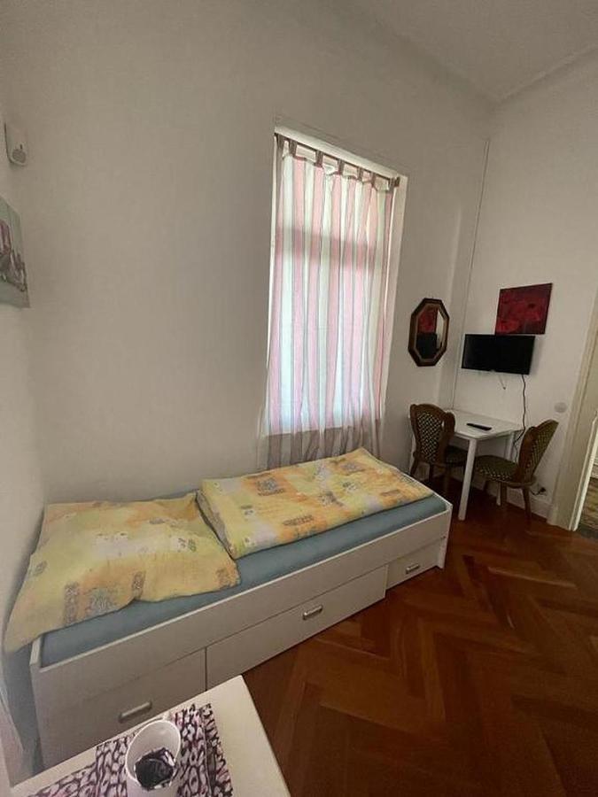 A&S Ferienwohnungen Villa Berlin Remagen Room photo